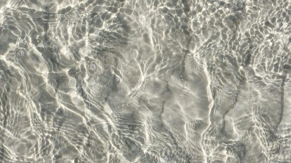 Exploring the various colors and patterns of porcelain stoneware